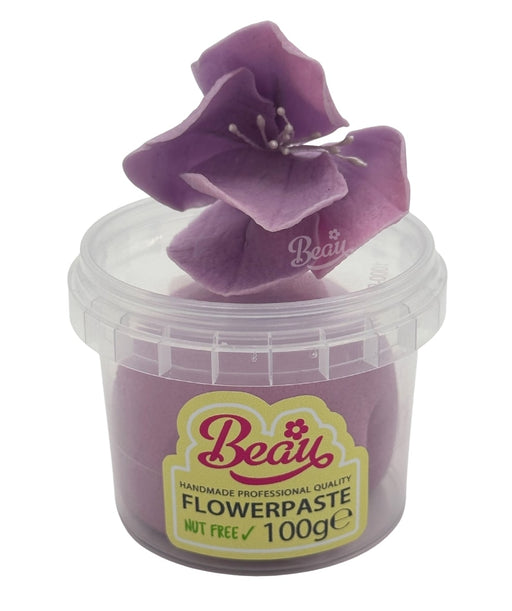 Handmade lilac flower created with Beau flowerpaste